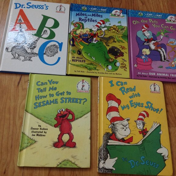 Set of 5 Dr Seuss Books - Picture 4 of 4